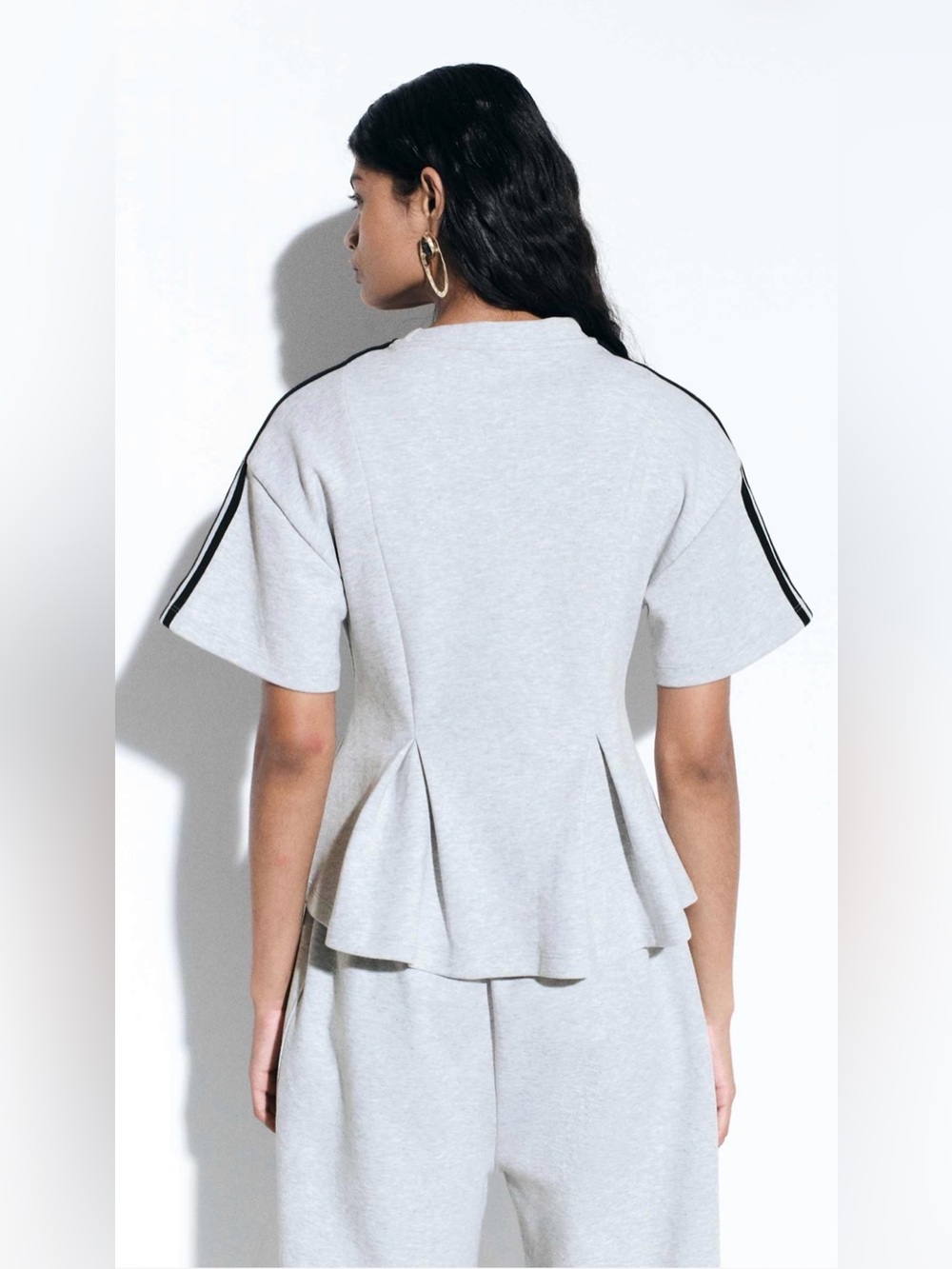 NWT adidas Originals × ASOS t-shirt with waist detail, Collection 04 SOLD OUT - Picture 4 of 7